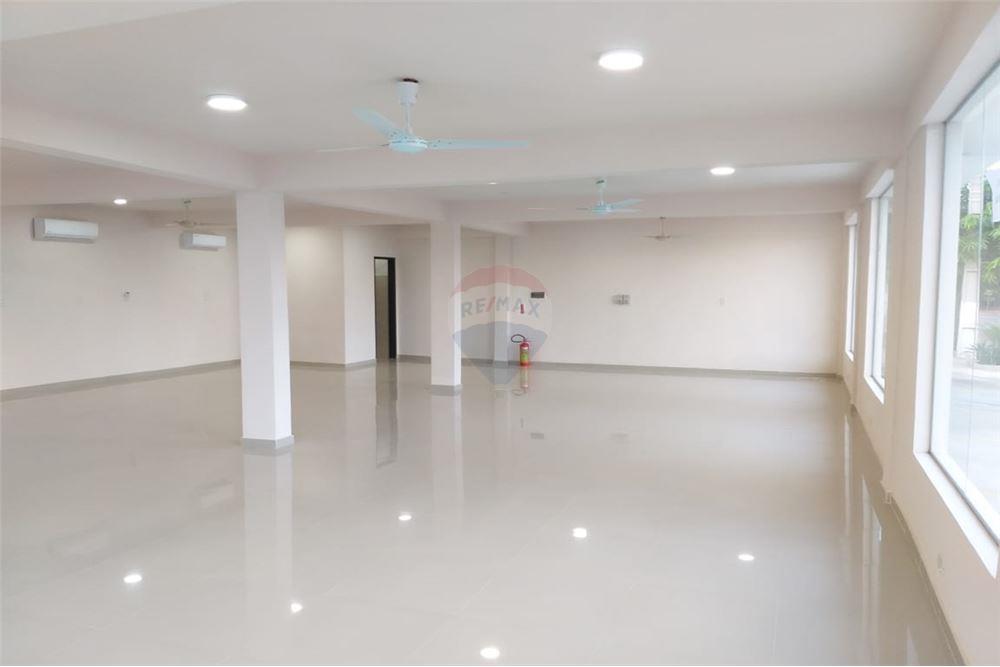 ALQUILO AMPLIO SALON COMERCIAL EN SAN LORENZO — foto 3