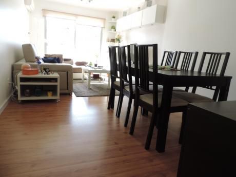 Scoseria Y Franzini. Con Muebles! Garage