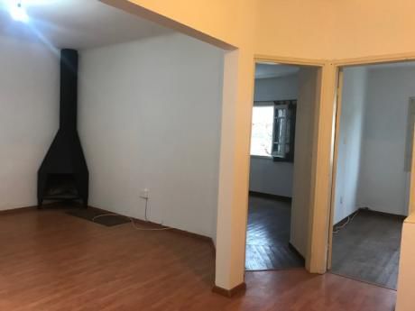 Apartamento 2 Dormitorios Reciclado A Nuevo