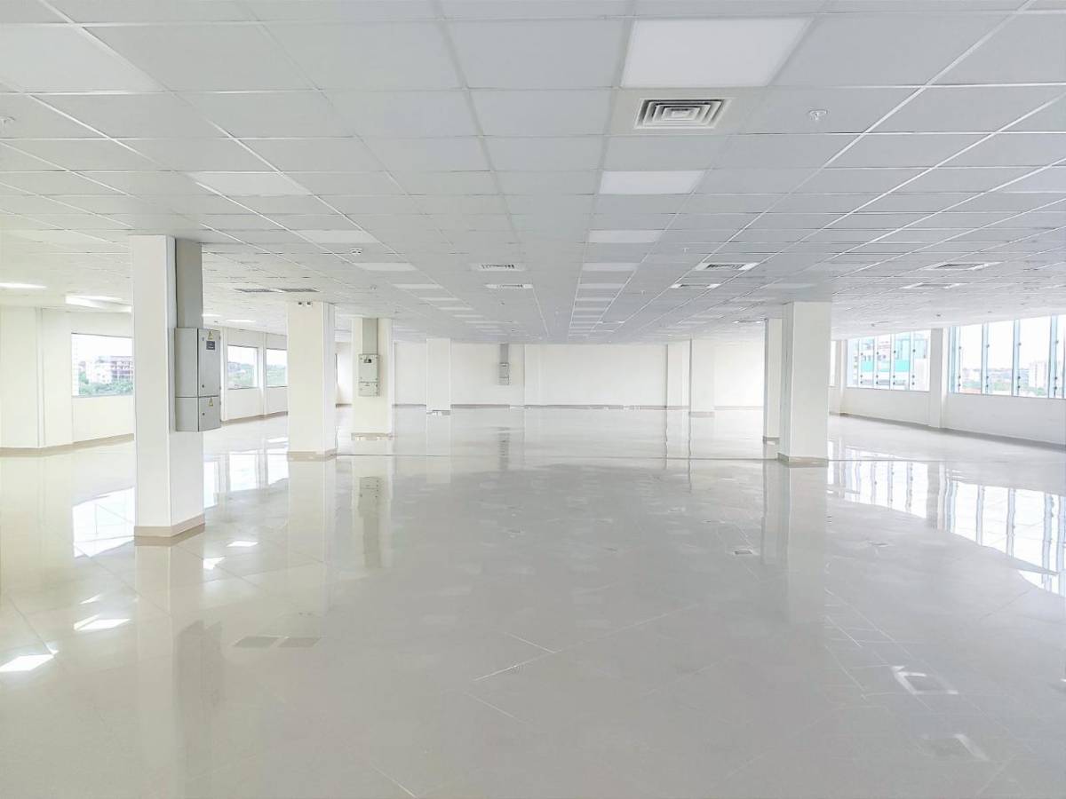 ALQUILO OFICINA CORPORATIVA-ZONA VILLA MORRA — foto 2