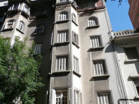 Apto En Tres Cruces De 3 Dorm