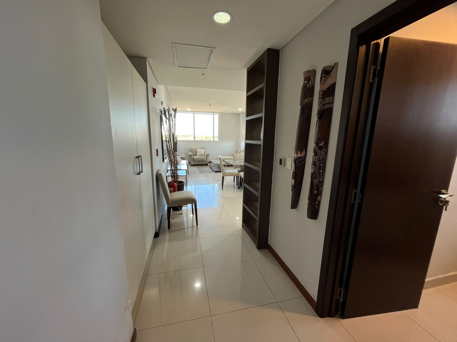Edificio Miami Tower - Alquiler Departamento Amoblado De 2 Habitaciones — foto 2