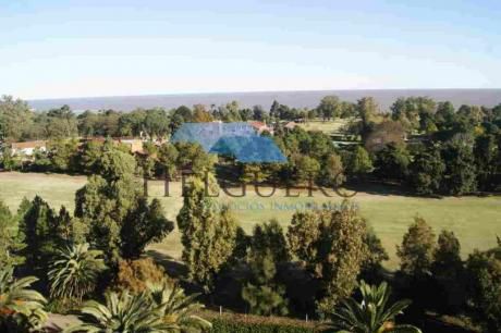 Apartamento 142 M2 Frente Al Golf, 3 Dorm, 3 BaÑos, Y Garaje