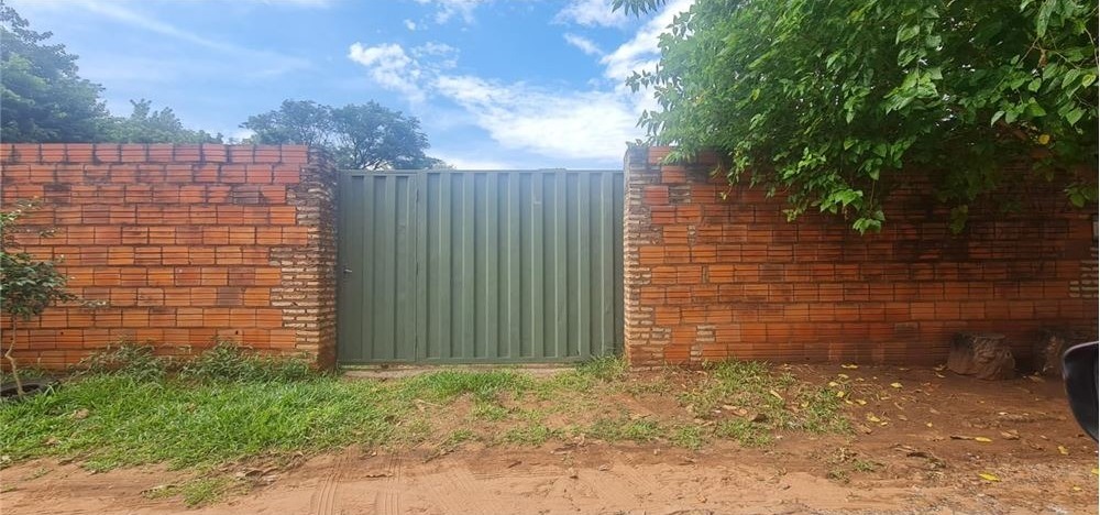 VENDO HERMOSO TERRENO AMURALLADO EN VILLA ELISA — foto 2