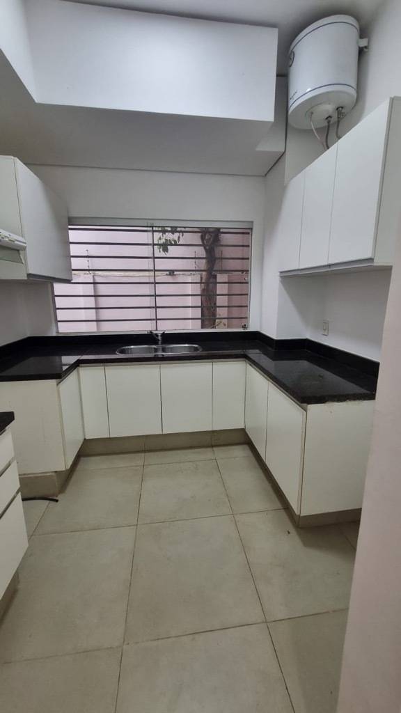 DPTO CON PATIO EN BO. MBURUCUYA — foto 3