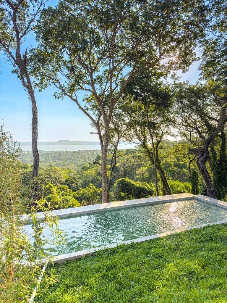 Residencia de 5 dormitorios a estrenar con vista al Lago – La Suiza — foto 2