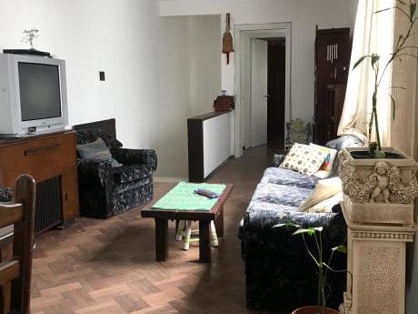 Vendo Casa De 3 Dormitorios Al Frente En Buceo!