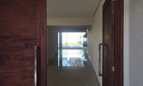 Alquiler De Casa Barrio Mcal Estigarribia