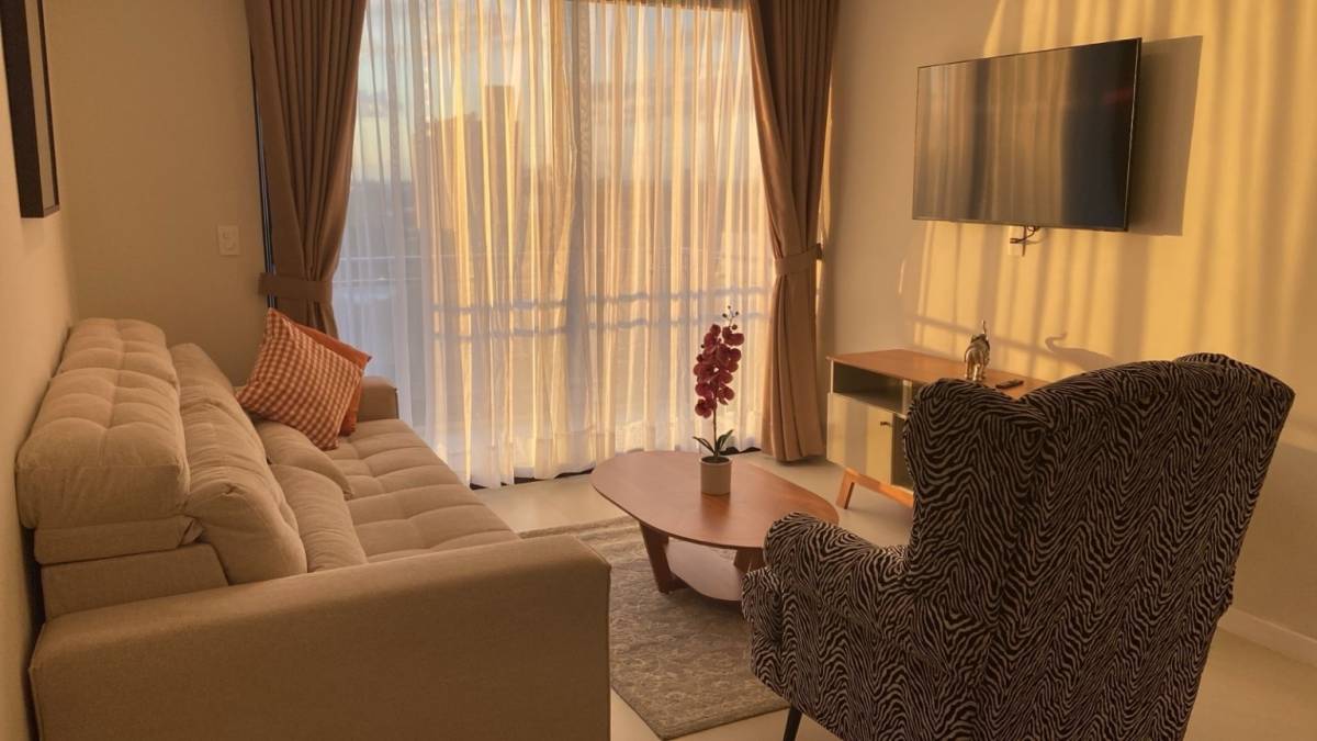 ALQUILO DEPTO AMOBLADO DE 3 HAB EN SUITE- VILLA MORRA FLATS — foto 2