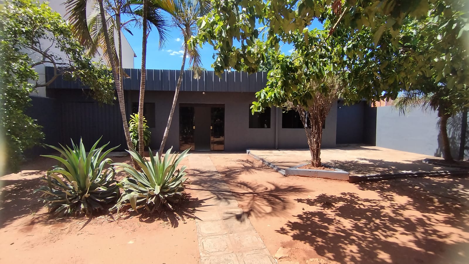 Casa con tres habitaciones en alquiler en San Lorenzo — foto 2