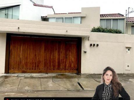 Casa Ideal Para Oficina O Vivienda Excelente Ubicación: Av. Beni Y 2do Anillo