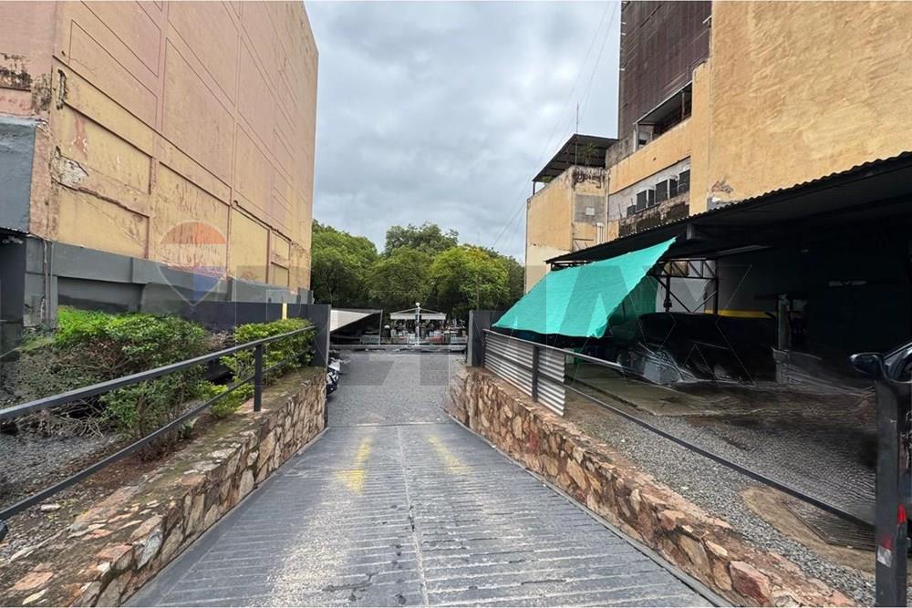 GRAN TERRENO EN EL CENTRO DE ASUNCION — foto 3