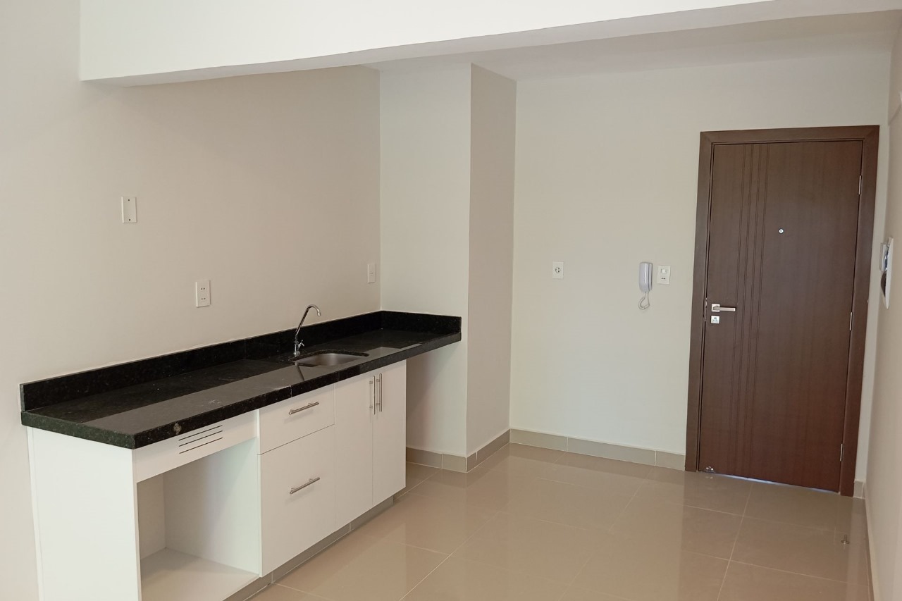 Alquilo dpto 2 dorm con balcón y parrillero con hermosa vista al cerro Lambaré — foto 3