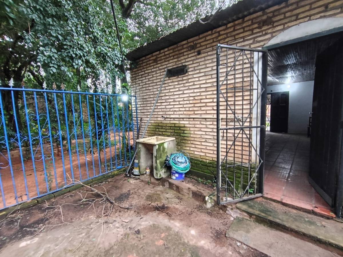 Salón Comercial en Alquiler - Avda. Defensores del Chaco, Lambaré — foto 3