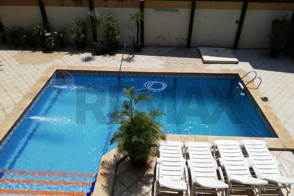 TERRENO CON PISCINA - LAMBARÉ — foto 2