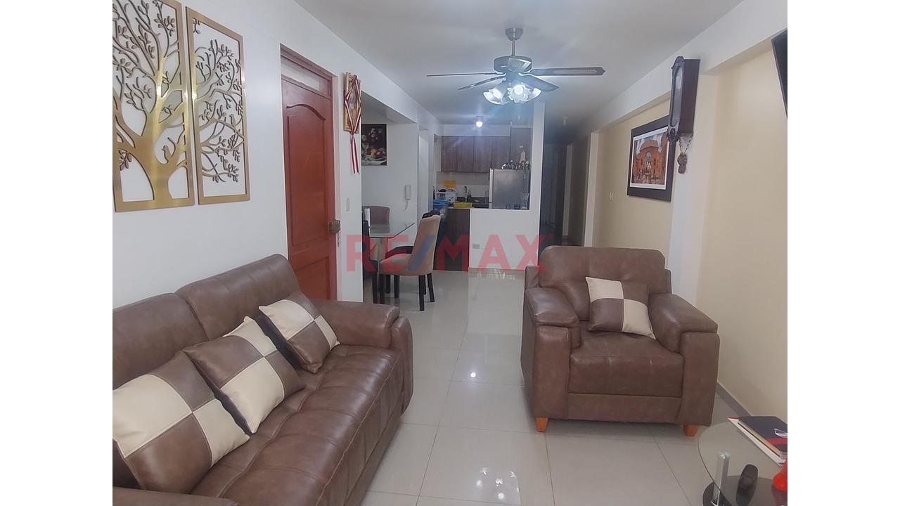 Departamento en venta en Los Olivos