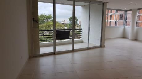 Alquilo Dpto. A Estrenar En Las Mercedes De 2 Dorm.