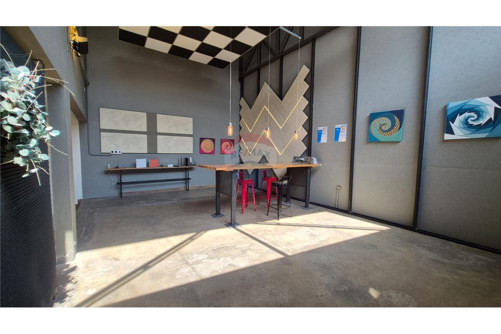 Local Comercial - Alquiler - Fernando De La Mora, Paraguay — foto 3