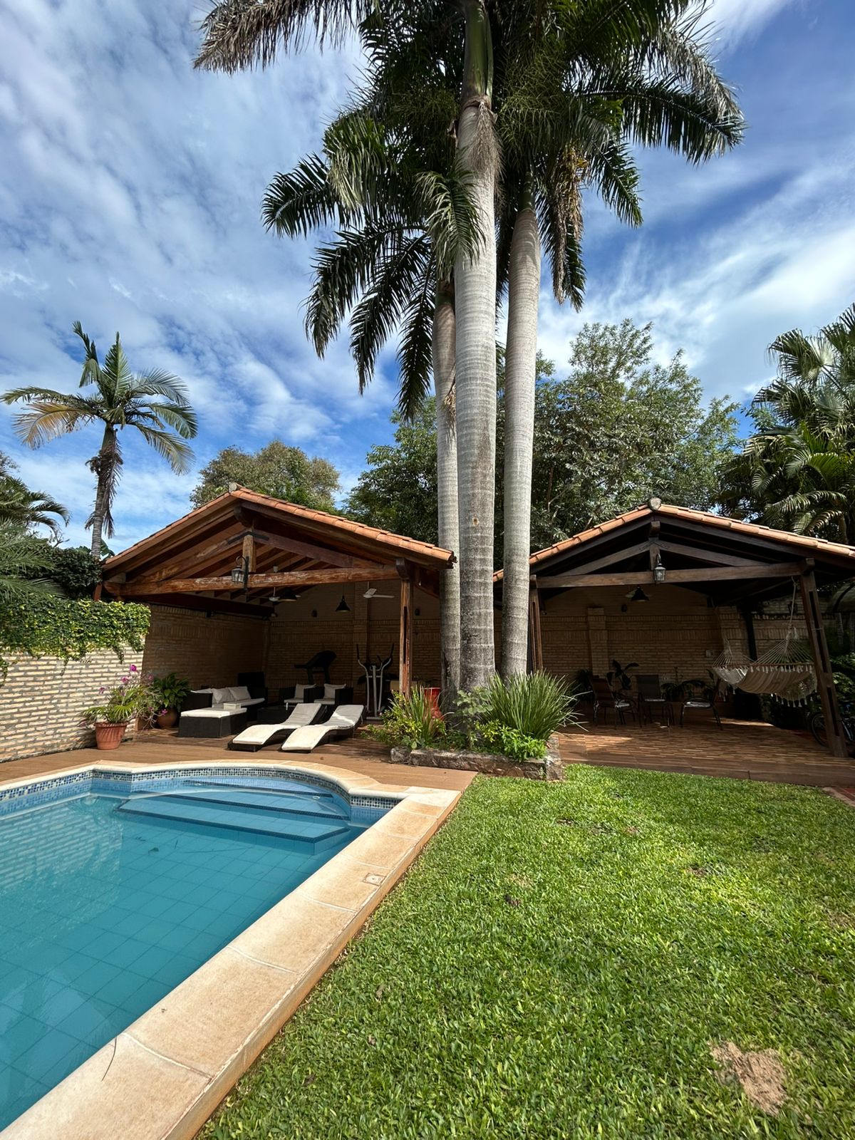 VENDO CASA EN MARIANO ROQUE ALONSO — foto 2