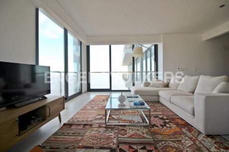 Moderno Dúplex De Diseño Para Alquiler O Venta En Punta Gorda