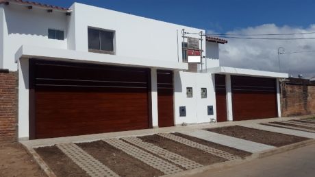 Lujosas Casas En Venta Av. Paragua 2do Anillo