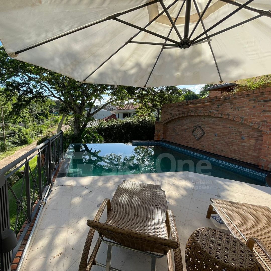 SE VENDE HERMOSA CASA EN EL PARANA COUNTRY CLUB — foto 3