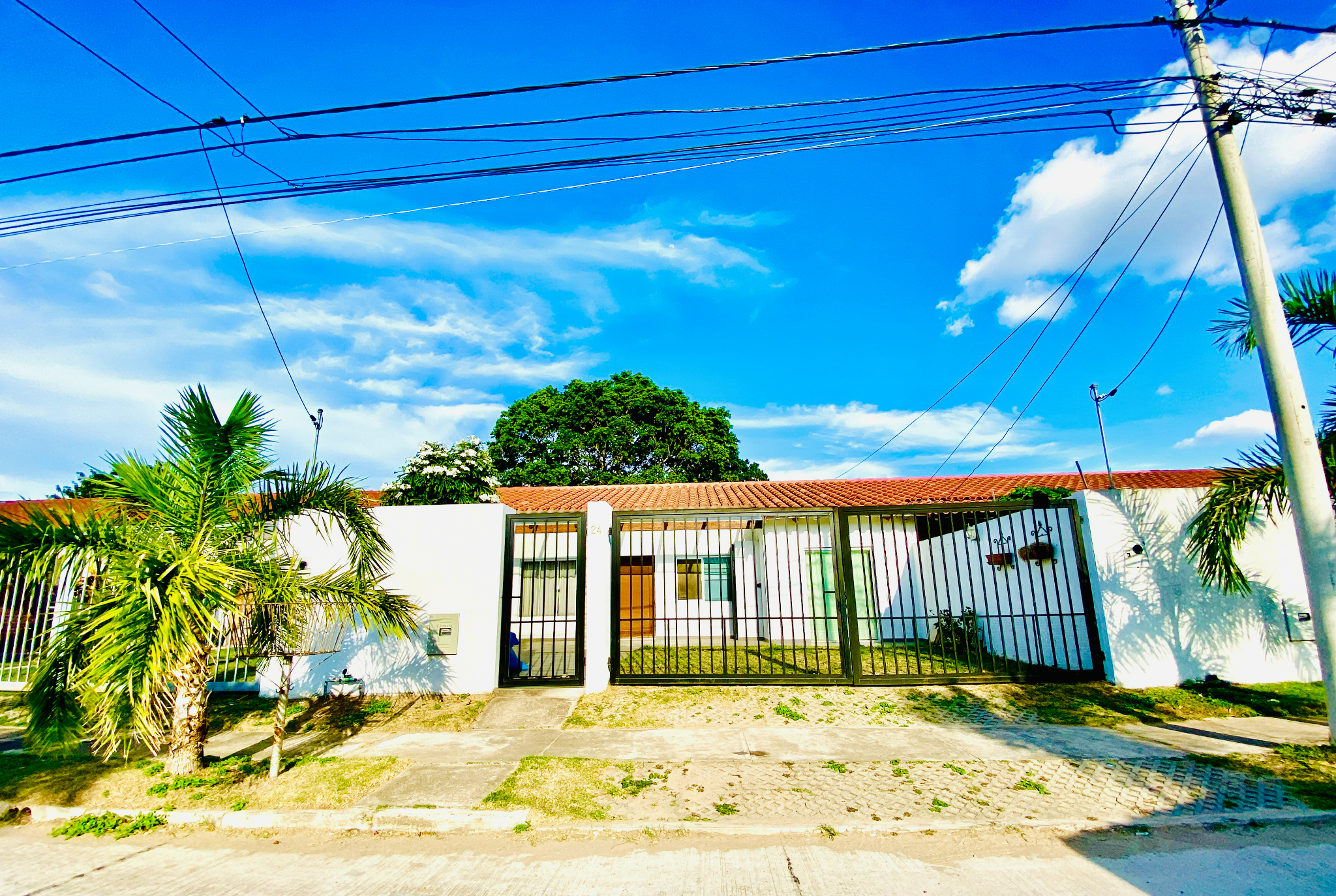 Casa En Venta En Urb, Riviera Del Remanso