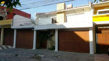 En Venta - Hermosa Casa Con Piscina