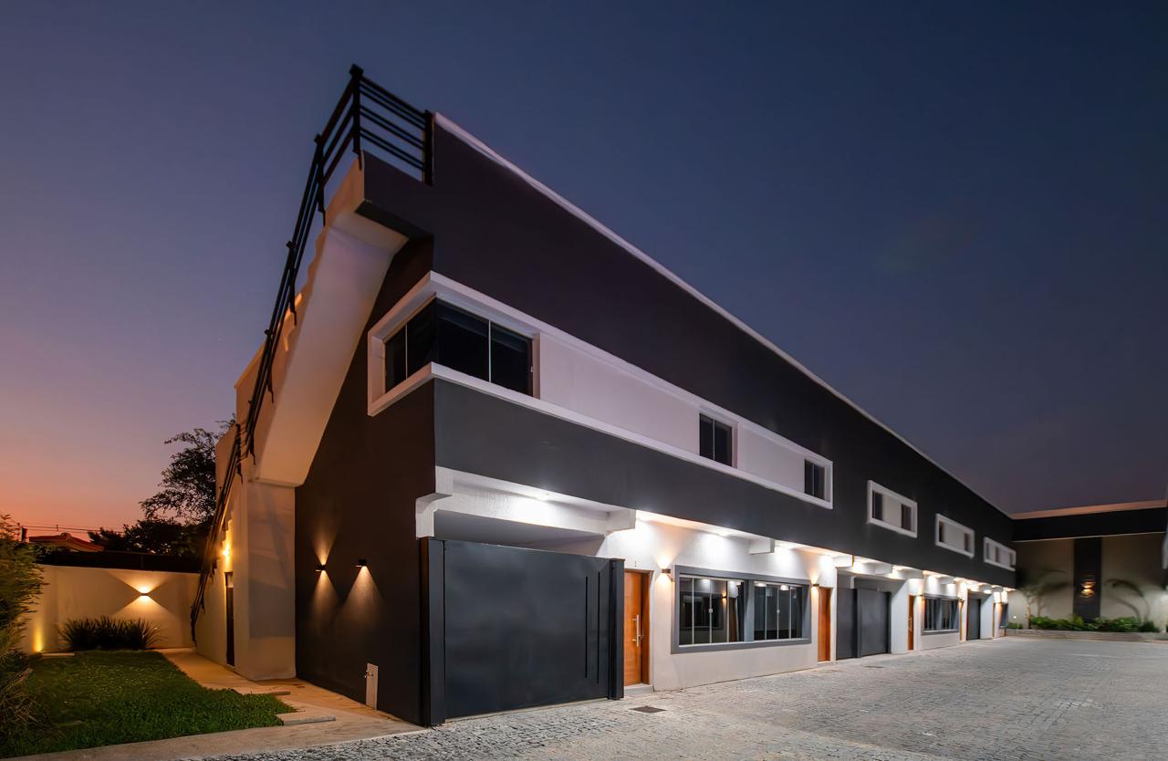 ALQUILO DÚPLEX DE TRES DORMITORIOS EN ITÁ ENRAMADA — foto 3