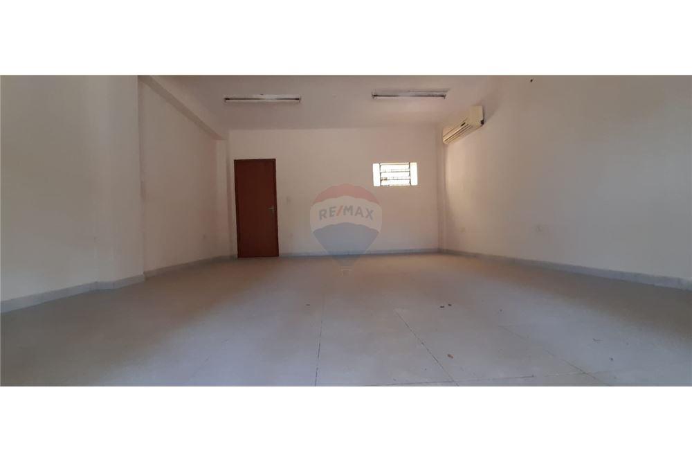 Salón Comercial en Alquiler. Bo. Bella Vista — foto 2