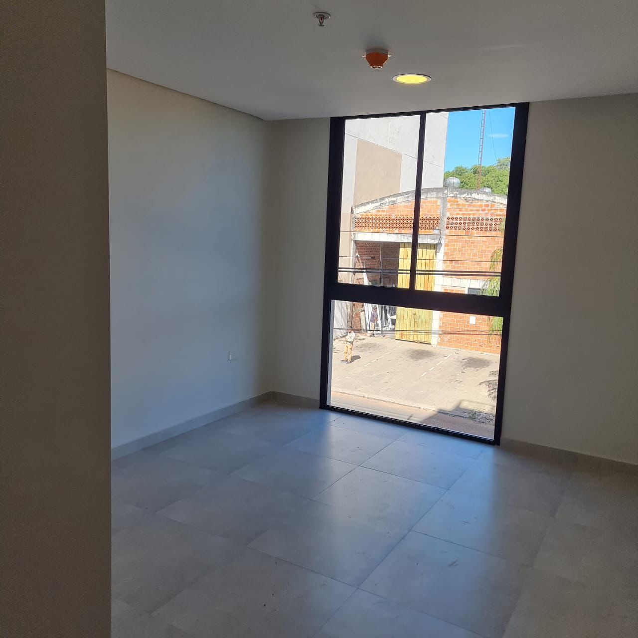 ALQUILO DEPARTAMENTO DE 1 DORMITORIO EN BARRIO JARA — foto 2