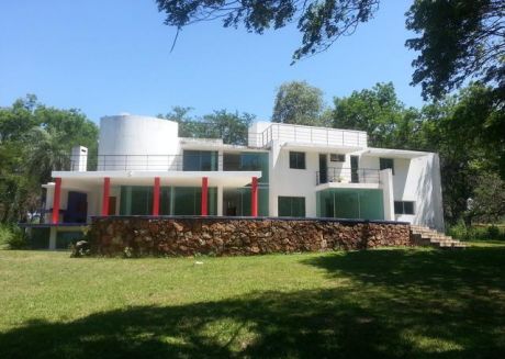 Imponente Casa Frente Al Campo De Golf Del Yacht!!! A Estrenar!! Ref:ab63