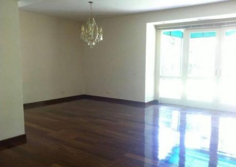 Casa En Condominio Cerrado, Barrio Los Laureles