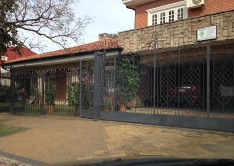Vendo Casa Toda En Planta Baja Bº Herrera!!!