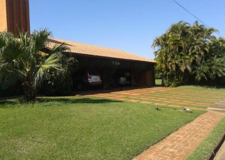 Residencia En El Paraná Country Club