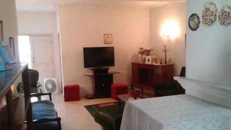Vendo Casa Zona Los Laureles!!!