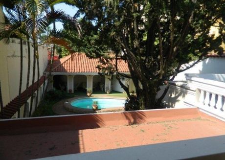 Vendo Casa P/reciclar Zona Carmelitas!!!