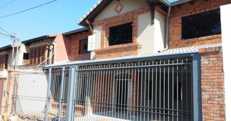 Distinguida Ubicación - Vendo Residencia En B° Carmelitas