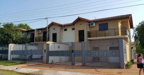 Hermoso Duplex En Ita Enrramada Cercania Del Yacht!!!