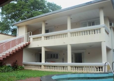 Gran Residencia En Oferta En El Barrio Seminario