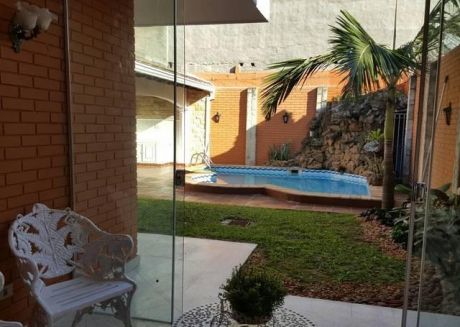 Villa Morra/ Amoblada Y Equipada/ $2200/