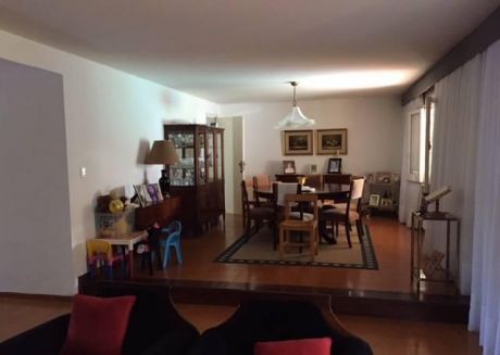 Casa En Pleno Barrio Mburucuya 12x35 Uss 340.000