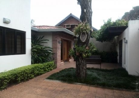 Vendo Exclusiva Propiedad, Zona Avda. Boggiani