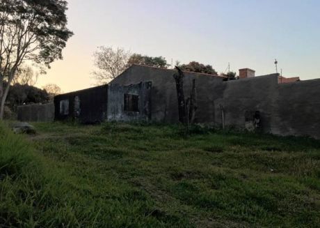 Vendo Hermoso Terreno En Luque, De Calle A Calle, A Cuadras Del Club Balderrama!!