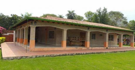 Limpio, Hermosa Casa Quinta