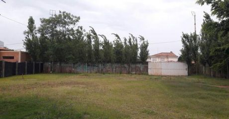 Hermoso Terreno Zona Los Alamos.