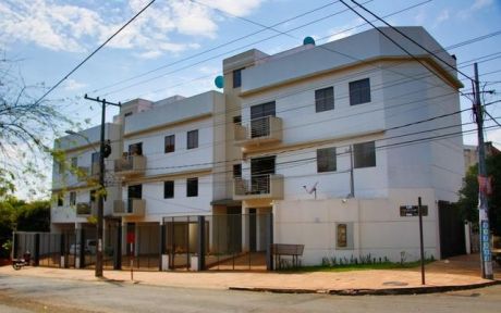 En Bo. Ciudad Nueva, Seis Departamentos En Tres Bloque!!!