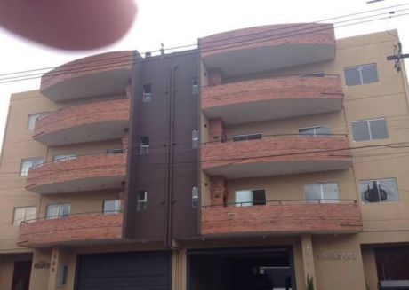 Alquilamos Departamento En Barrio Herrera