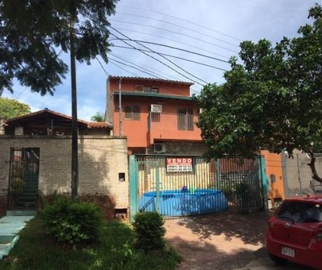Amplio Duplex En Lambare Zona Residencial A Refaccionar