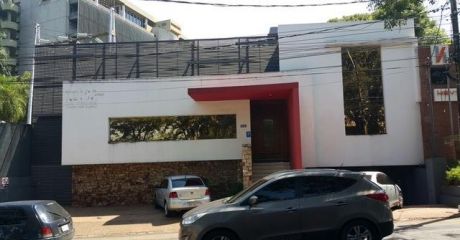 Alquilo Para Oficina En Carmelitas Zona Bcp